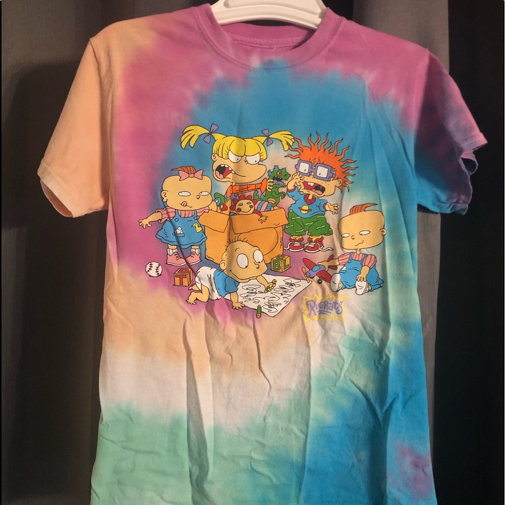 3/$30 Super cute Rugrats shirt!